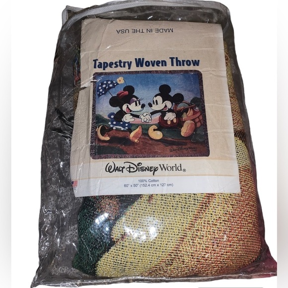 TAPESTRY WOVEN THROW - Picture 1 of 1